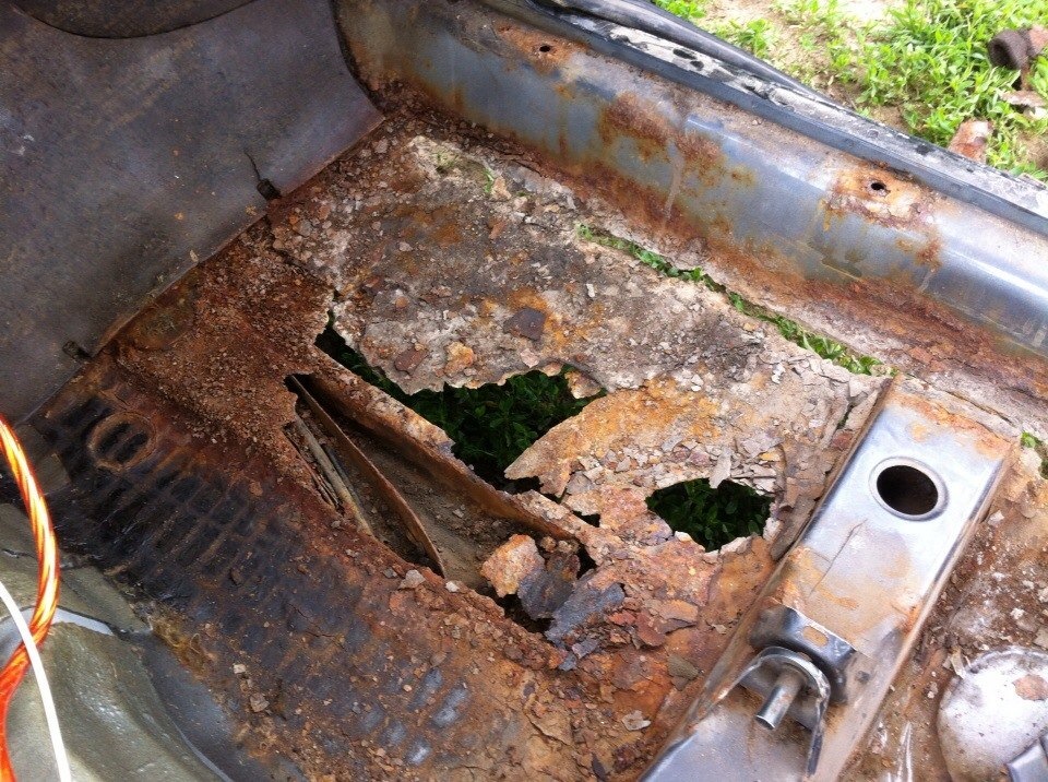 Обзор Volkswagen golf 2 и Volkswagen golf 6 от KROWN volkswagen golf 2, фольксваген гольф 2, фольксваген гольф 6, volkswagen golf 6, volkswagen golf обзор, коррозия кузова фольксваген